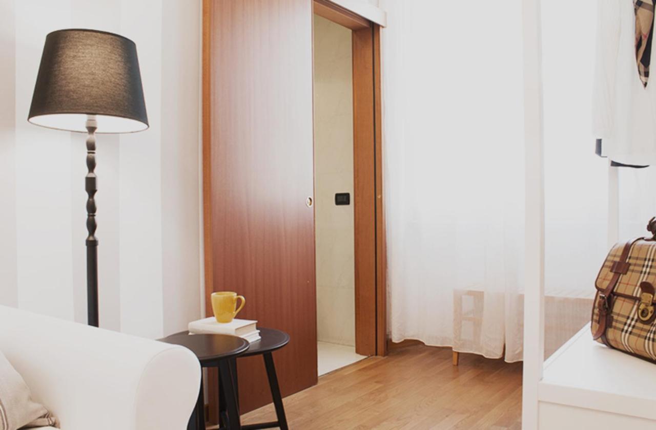 Accanto Al Centro B&B Prato Kültér fotó