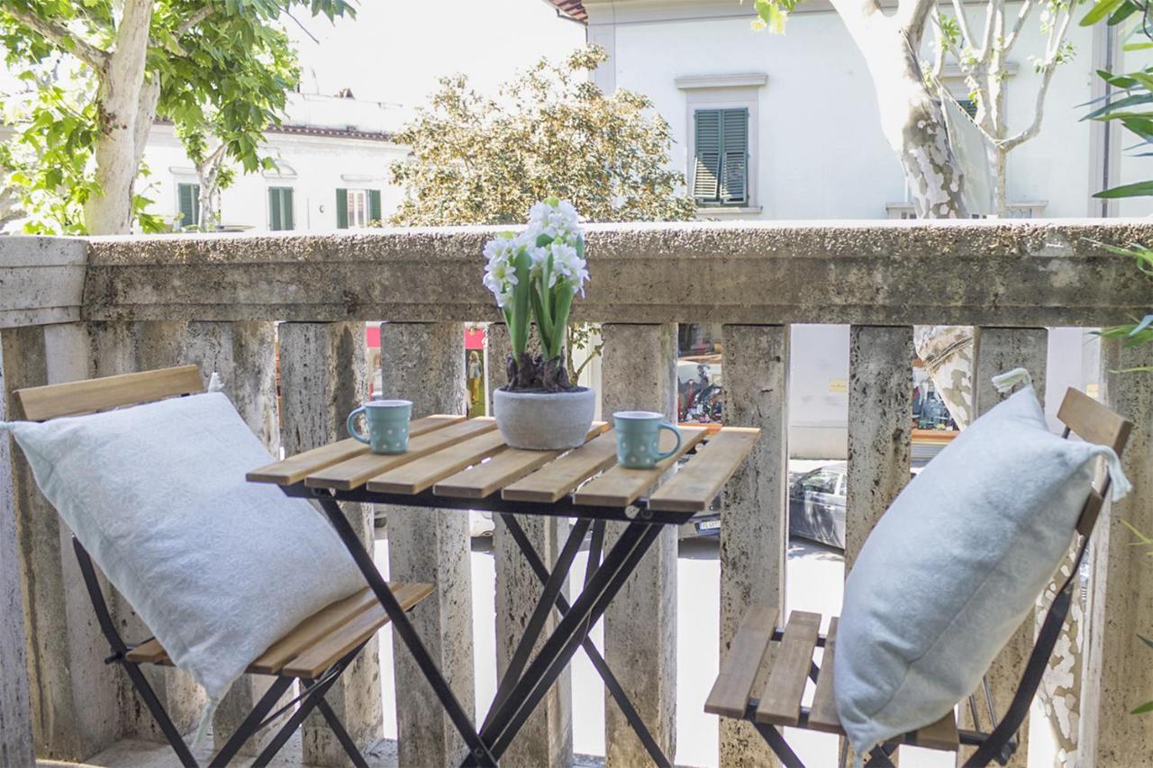 Accanto Al Centro B&B Prato Kültér fotó